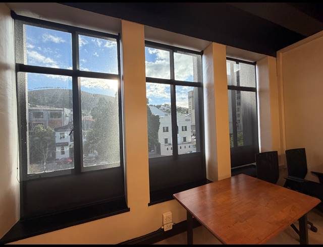 99M² BUILDING TO LET IN CAPE TOWN CITY CENTRE